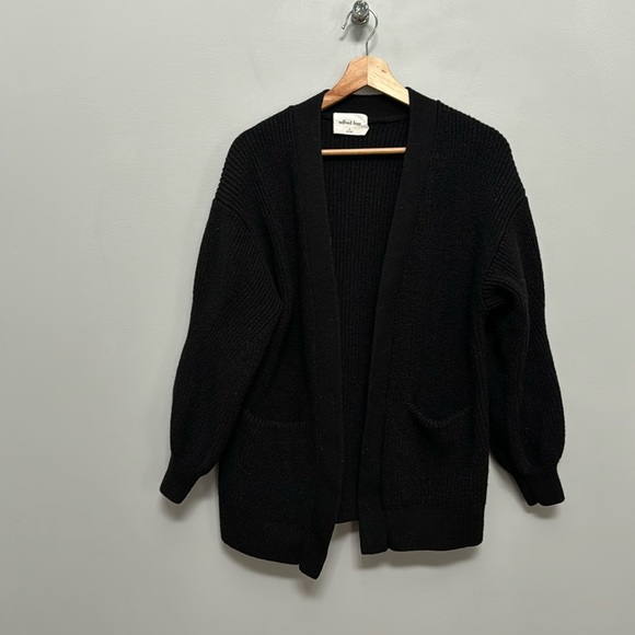 Aritzia Wilfred Black Knit Ribbed Unwind Cardigan Size S - Picture 5 of 11